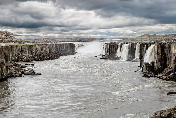 Selfoss, horseshoe-shaped waterfall upstream from Dettifoss